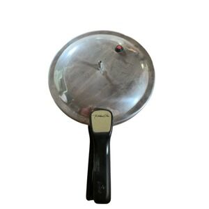KitchenAid Silver‎ Pressure Cooker Lid with Black Handle